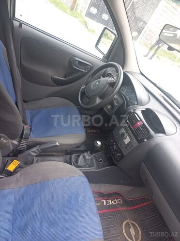 Opel Combo-6