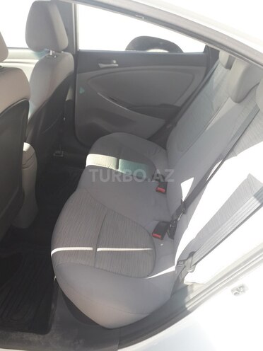 Hyundai Accent 2017, 180,000 km - 1.6 l - Bakı
