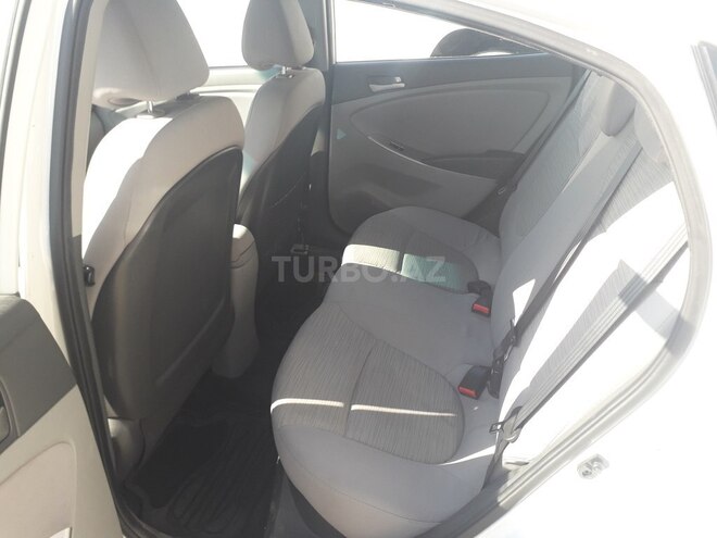Hyundai Accent 2017, 180,000 km - 1.6 l - Bakı