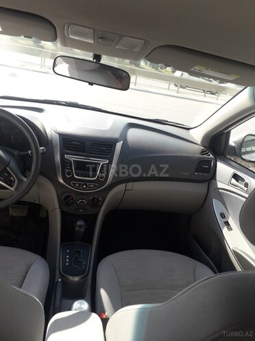 Hyundai Accent 2017, 180,000 km - 1.6 l - Bakı