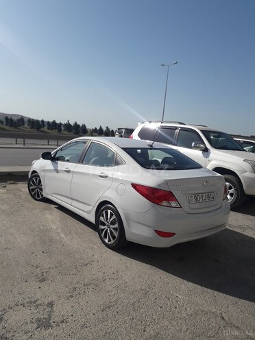 Hyundai Accent 2017, 180,000 km - 1.6 l - Bakı