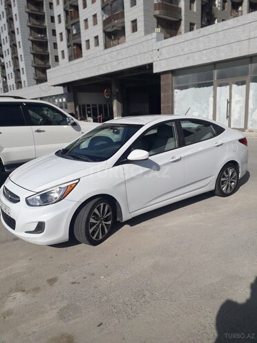 Hyundai Accent 2017, 180,000 km - 1.6 l - Bakı