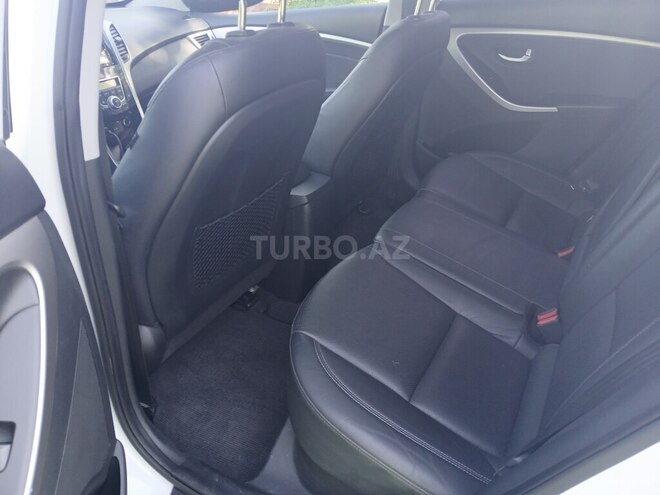 Hyundai i30 2014, 208,000 km - 1.6 l - Bakı