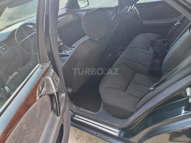 Mercedes E 230 1995, 325,880 km - 2.3 l - Bakı
