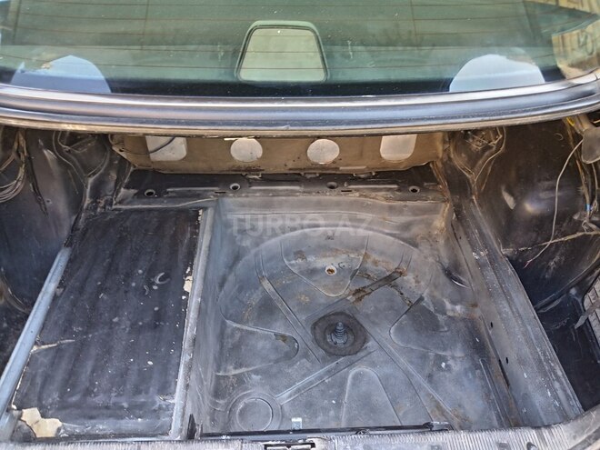Mercedes E 230 1995, 325,880 km - 2.3 l - Bakı