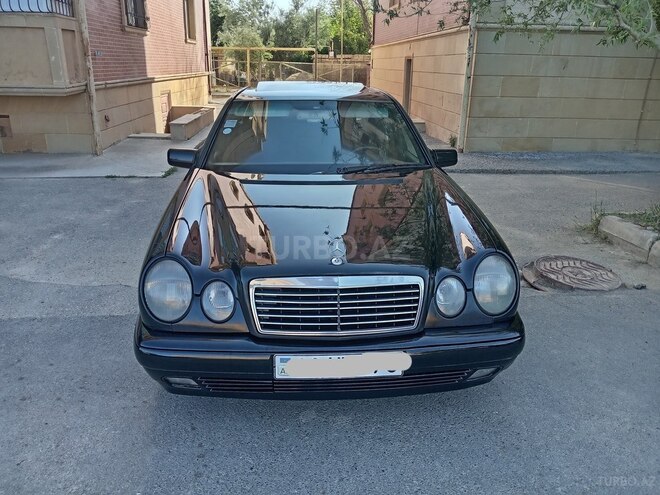 Mercedes E 230 1995, 325,880 km - 2.3 l - Bakı