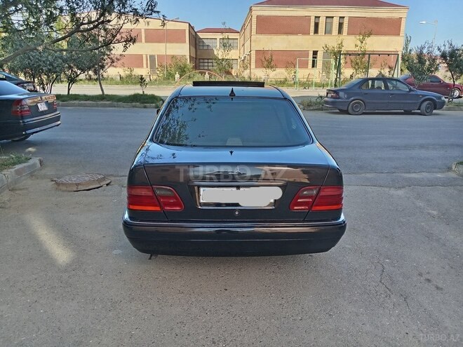 Mercedes E 230 1995, 325,880 km - 2.3 l - Bakı