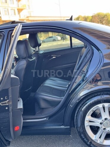 Mercedes E 220 d 2006, 299,488 km - 2.2 l - Sumqayıt