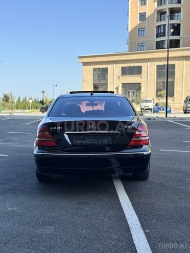 Mercedes E 220 d 2006, 299,488 km - 2.2 l - Sumqayıt