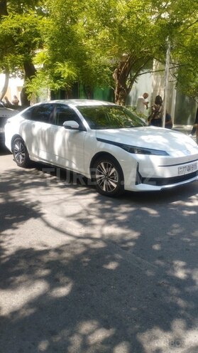 Changan Qiyuan A05 2024, 2,000 km - 1.5 л - Bakı