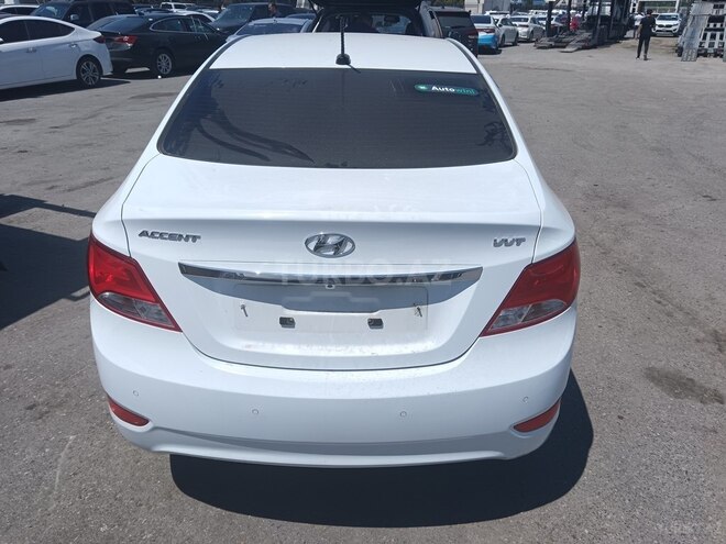 Hyundai Accent 2016, 151,000 km - 1.4 l - Gəncə