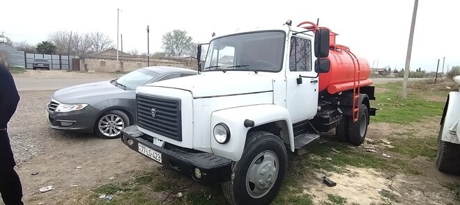 GAZ 53 2006, 230,000 km - 2.4 l - Beyləqan