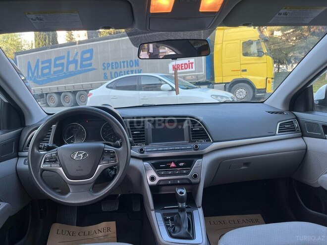 Hyundai Elantra 2017, 96,500 km - 2.0 l - Bakı