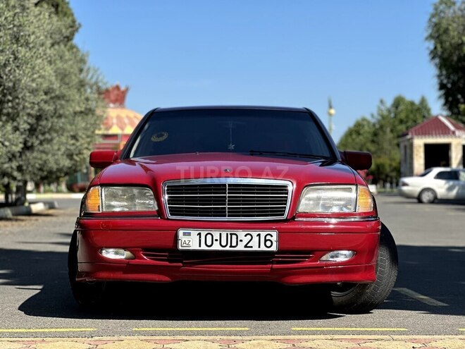 Mercedes C 220 1985, 547,000 km - 2.2 l - Göyçay