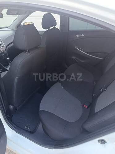 Hyundai Accent 2013, 168,619 km - 1.6 л - Bakı