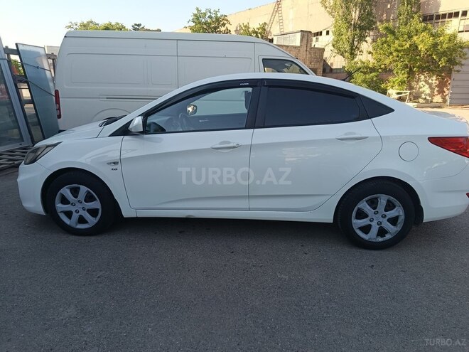 Hyundai Accent 2013, 168,619 km - 1.6 л - Bakı