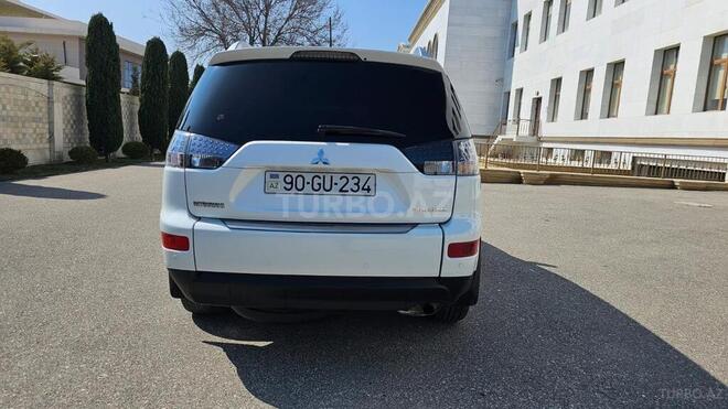 Mitsubishi Outlander 2008, 120,000 km - 3.0 l - Bakı