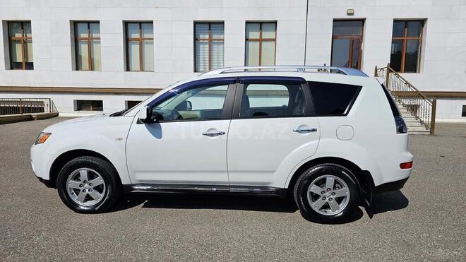 Mitsubishi Outlander 2008, 120,000 km - 3.0 l - Bakı