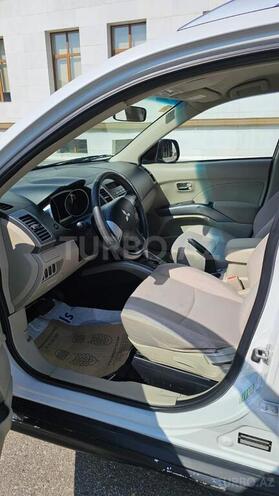 Mitsubishi Outlander 2008, 120,000 km - 3.0 l - Bakı