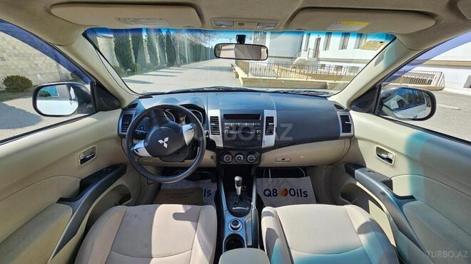 Mitsubishi Outlander 2008, 120,000 km - 3.0 l - Bakı