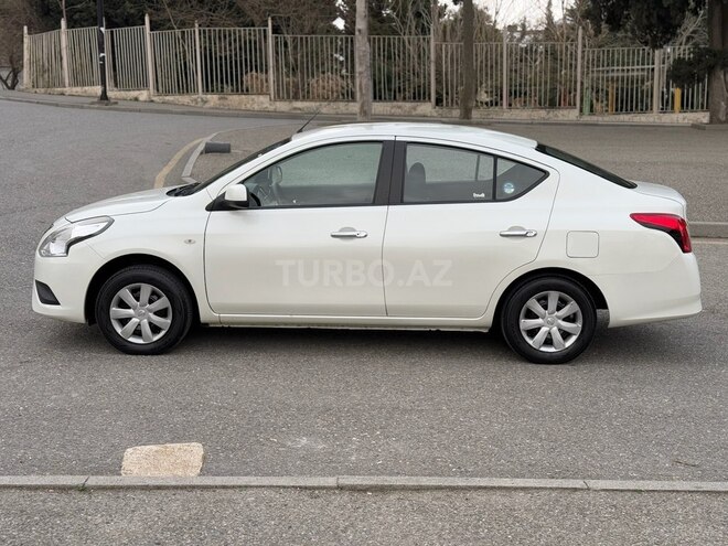 Nissan Latio 2015, 52,500 km - 1.2 l - Bakı