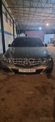 Mercedes E 220 d 2014, 140,000 km - 2.2 l - Salyan