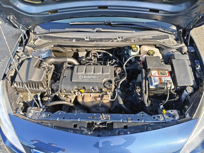 Opel Astra 2011, 220,000 km - 1.4 l - Sumqayıt