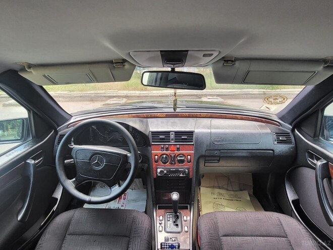 Mercedes C 200 1998, 240,000 km - 2.0 l - Sumqayıt