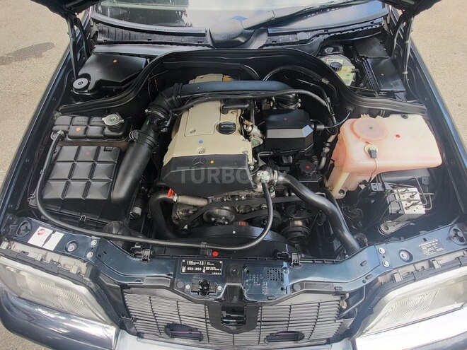Mercedes C 200 1998, 240,000 km - 2.0 l - Sumqayıt