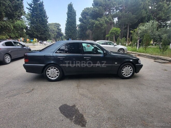 Mercedes C 200 1998, 240,000 km - 2.0 l - Sumqayıt
