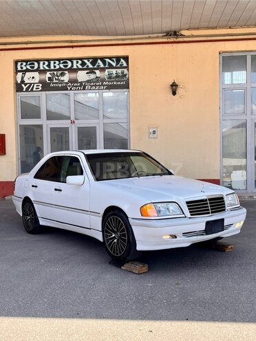 Mercedes C 230 1999, 243,000 km - 2.3 l - İmişli
