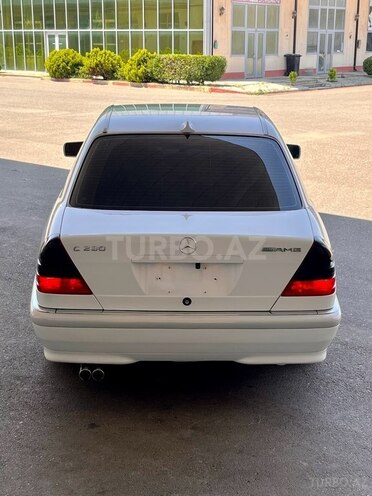 Mercedes C 230 1999, 243,000 km - 2.3 l - İmişli