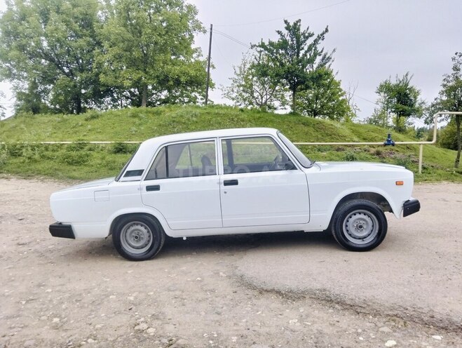 LADA (VAZ) 2107 2008, 10,000 km - 1.6 л - Qusar