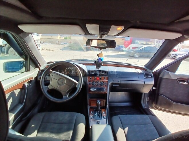 Mercedes C 220 1996, 429,000 km - 2.2 l - Xırdalan