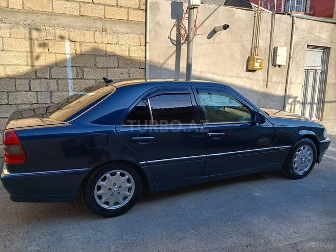 Mercedes C 220 1996, 429,000 km - 2.2 l - Xırdalan