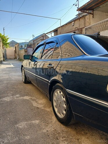 Mercedes C 220 1996, 429,000 km - 2.2 l - Xırdalan