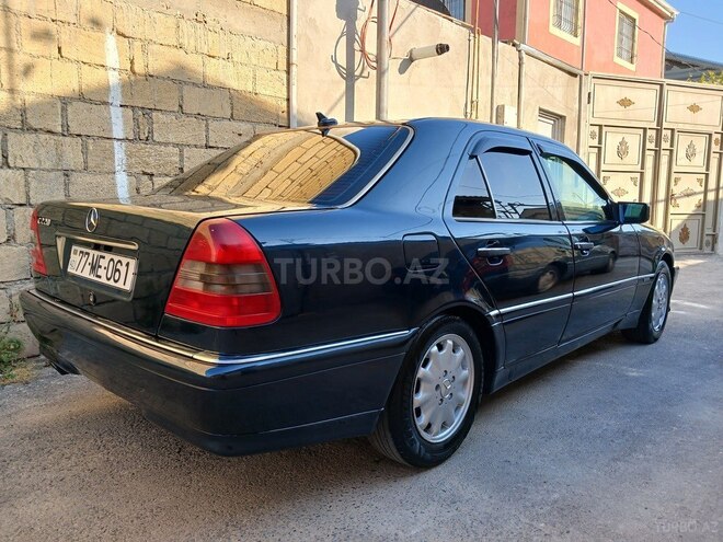 Mercedes C 220 1996, 429,000 km - 2.2 l - Xırdalan