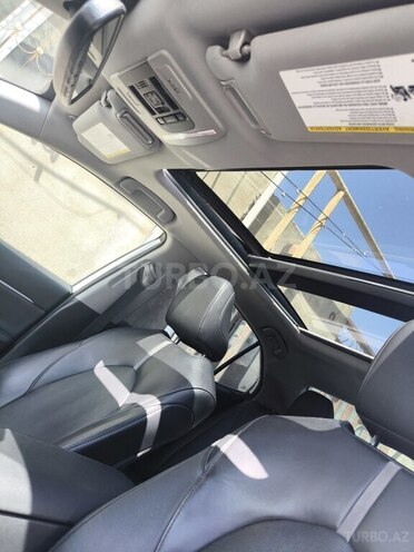 Toyota Camry-11