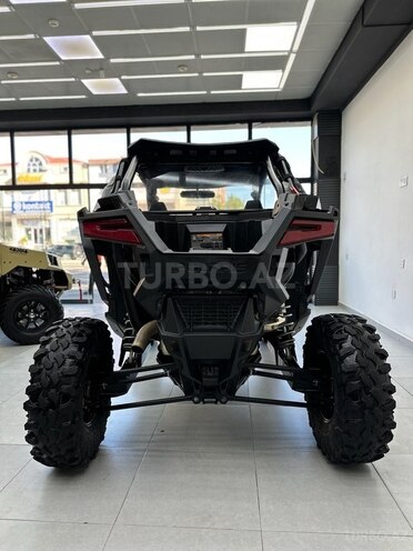 Polaris RZR XP 1000-11