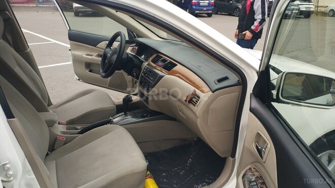 Mitsubishi Lancer 2007, 145,000 km - 1.6 л - Bakı
