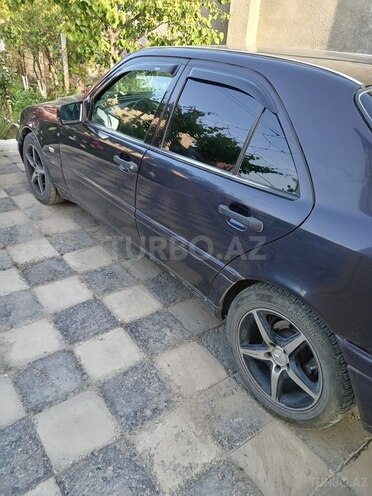 Mercedes C 230 1997, 279,000 km - 2.3 l - Bakı
