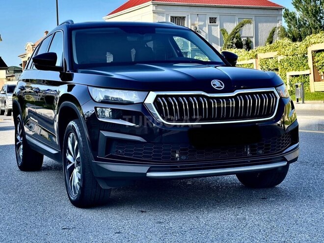 Skoda Kodiaq 2023, 52,000 km - 2.0 л - Bakı
