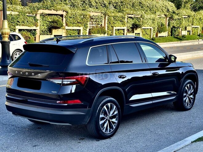 Skoda Kodiaq 2023, 52,000 km - 2.0 л - Bakı