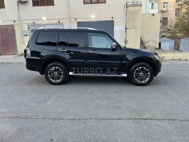 Mitsubishi Pajero 2007, 190,000 km - 3.0 l - Bakı