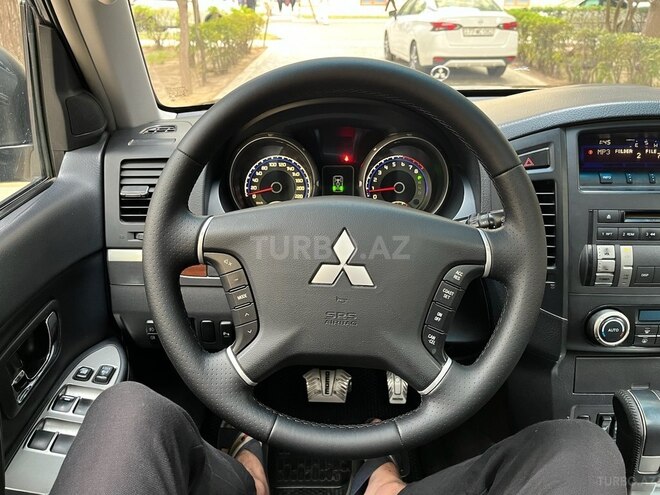 Mitsubishi Pajero 2007, 190,000 km - 3.0 l - Bakı