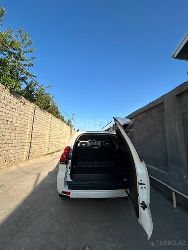 Toyota Land Cruiser Prado 2019, 170,000 km - 4.0 l - Bakı