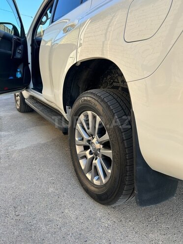 Toyota Land Cruiser Prado 2019, 170,000 km - 4.0 l - Bakı