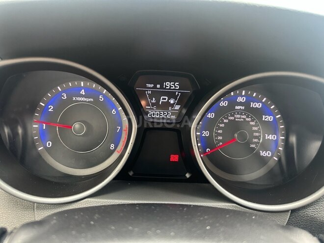 Hyundai Elantra 2014, 320,000 km - 1.8 л - Bakı