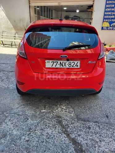 Ford Fiesta 2015, 120,000 km - 1.6 l - Bakı