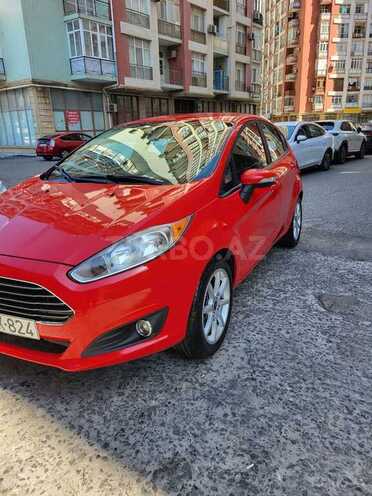 Ford Fiesta 2015, 120,000 km - 1.6 l - Bakı